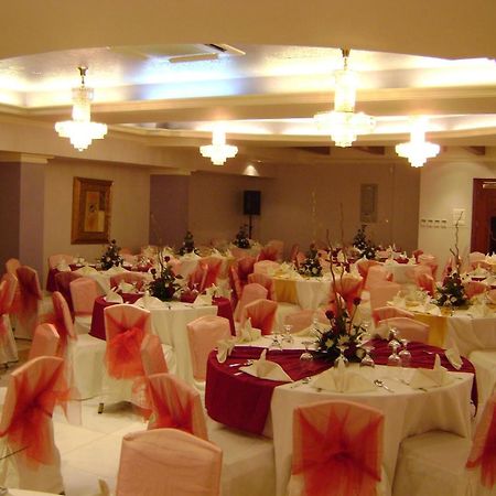 Safeer Plaza Hotel Mascate Exterior foto