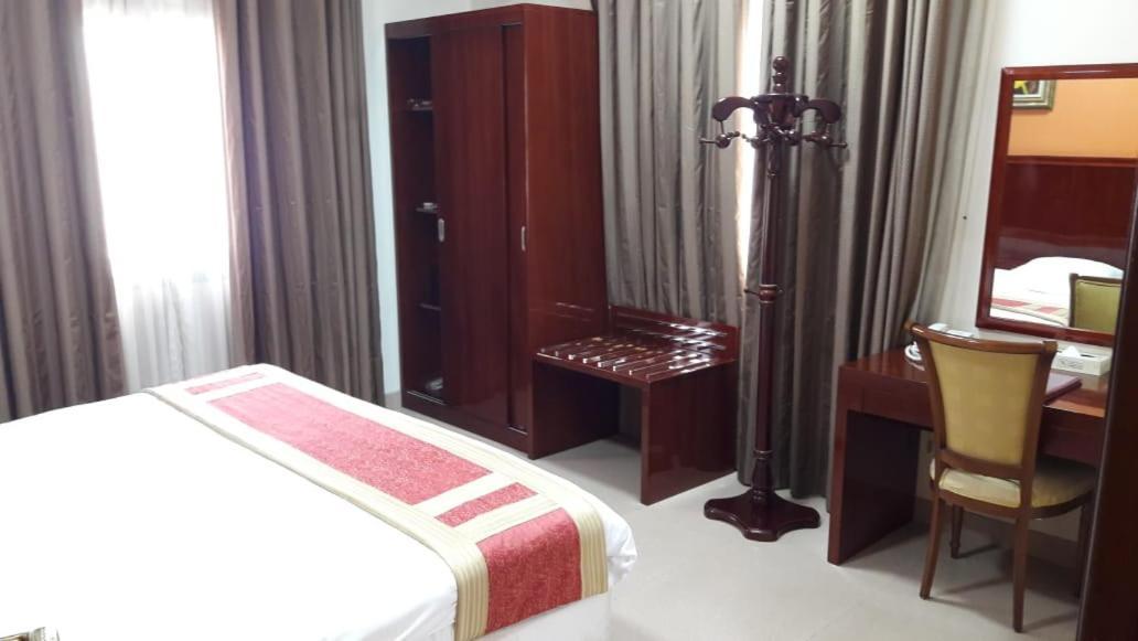 Safeer Plaza Hotel Mascate Exterior foto