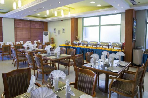 Safeer Plaza Hotel Mascate Exterior foto