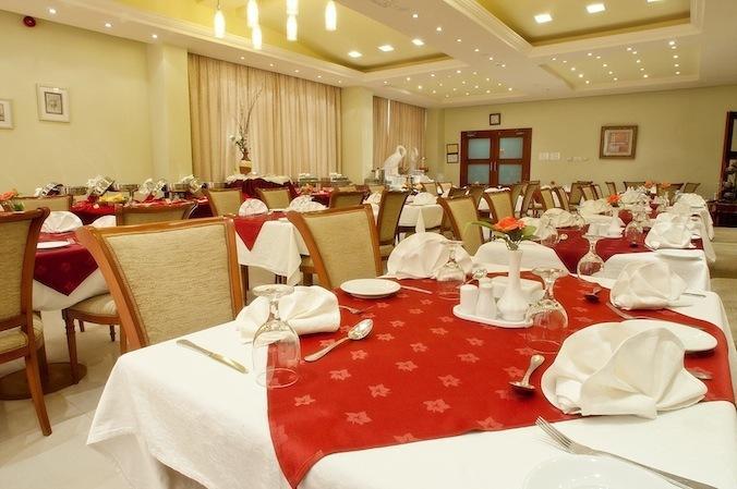Safeer Plaza Hotel Mascate Exterior foto