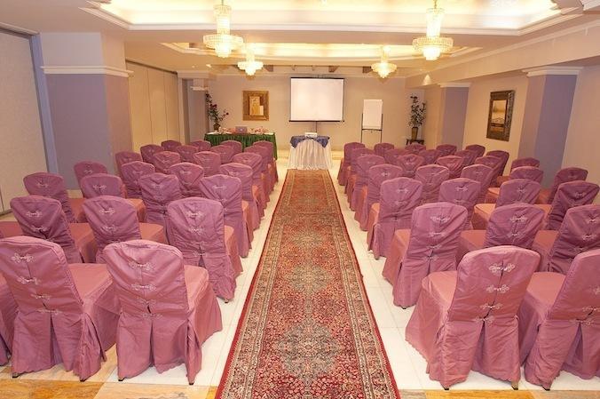 Safeer Plaza Hotel Mascate Exterior foto