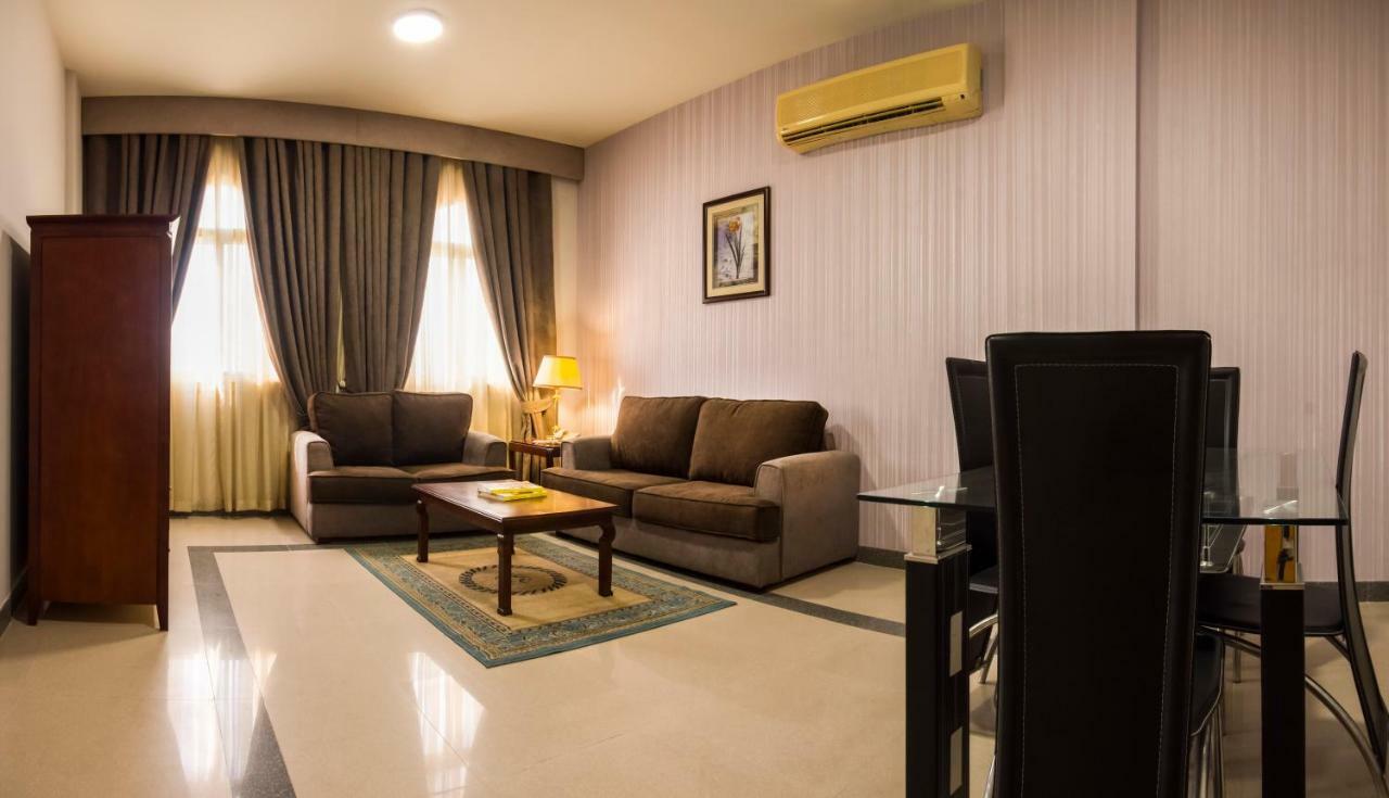 Safeer Plaza Hotel Mascate Exterior foto